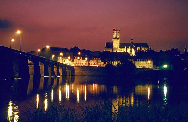 Nacht in Nevers