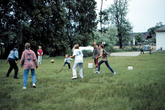 Fussballspiel im Seglerheim Rechlin an der Kleinen Müritz