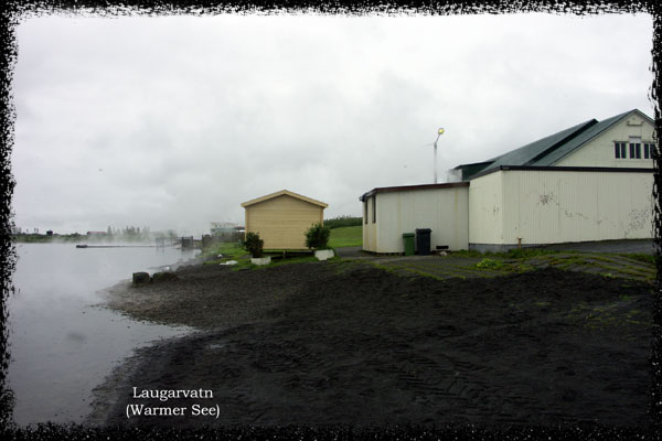 Sundlauga (Gufubad) am Ufer des Laugarvatn