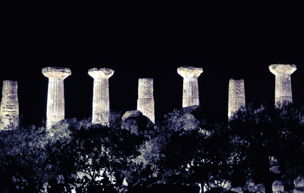 Agrigento, Tal der Tempel bei Nacht